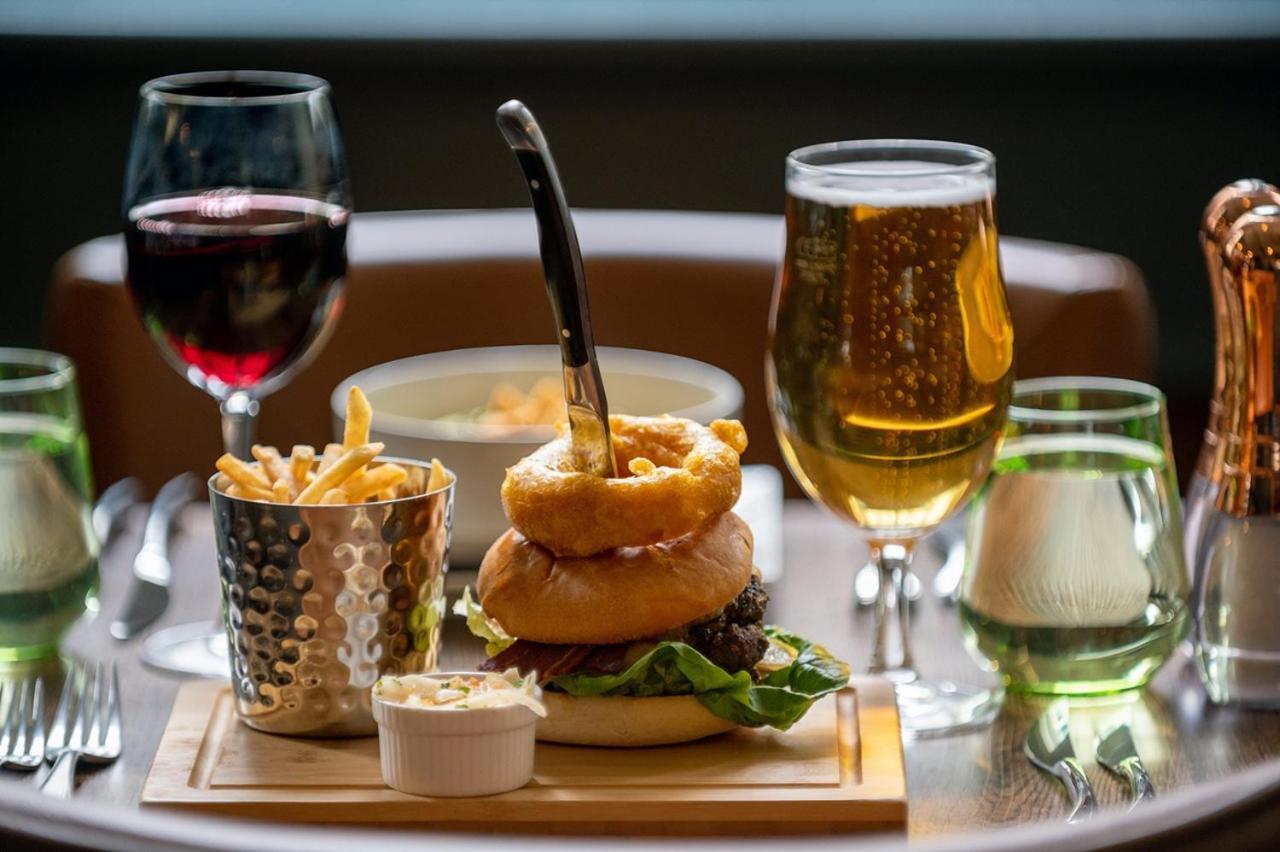 The Chequers Hotel Newbury  Luaran gambar