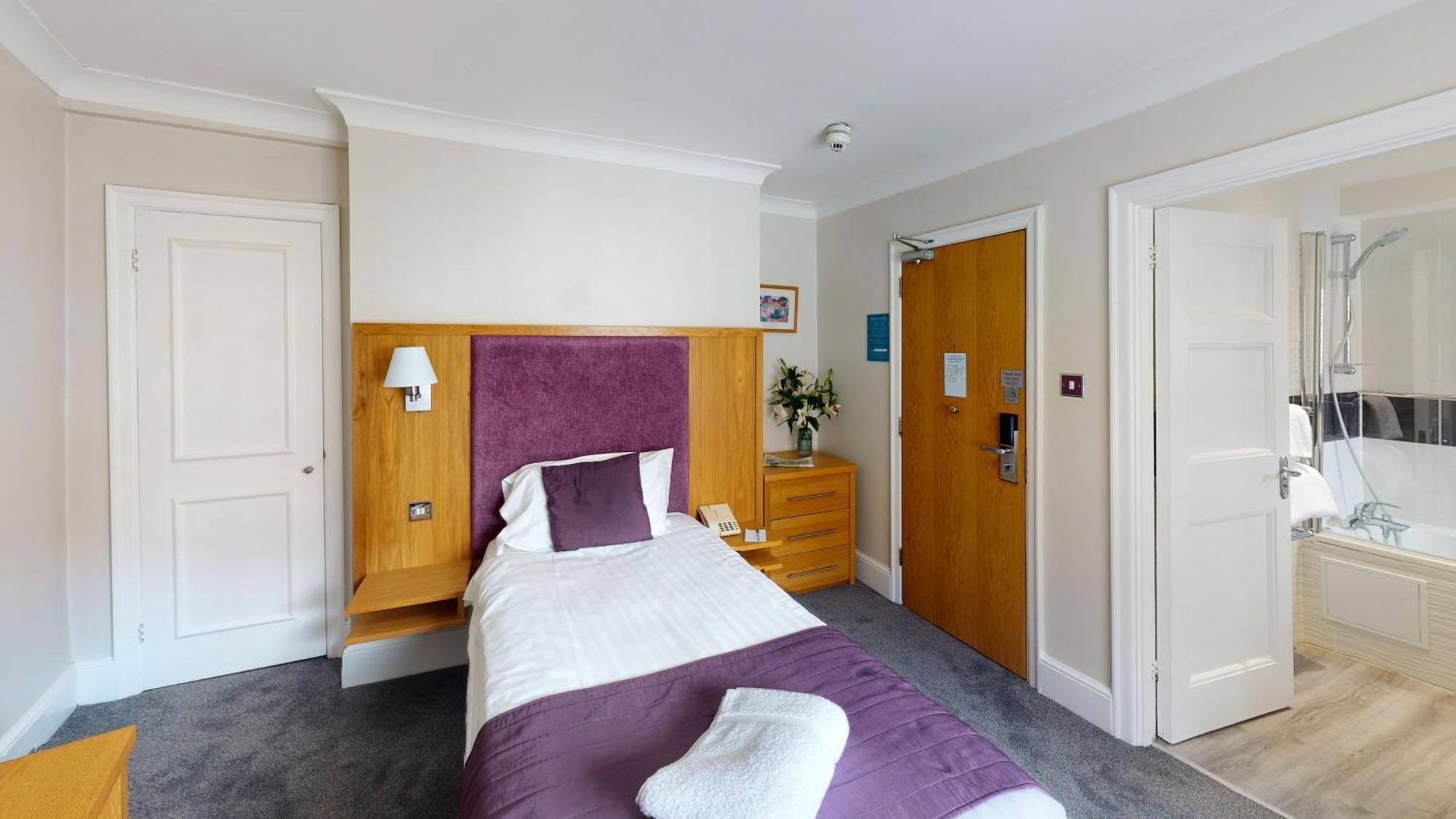 The Chequers Hotel Newbury  Luaran gambar