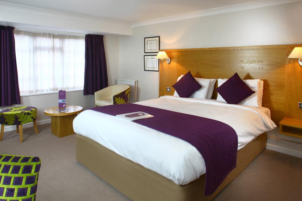 The Chequers Hotel Newbury  Luaran gambar
