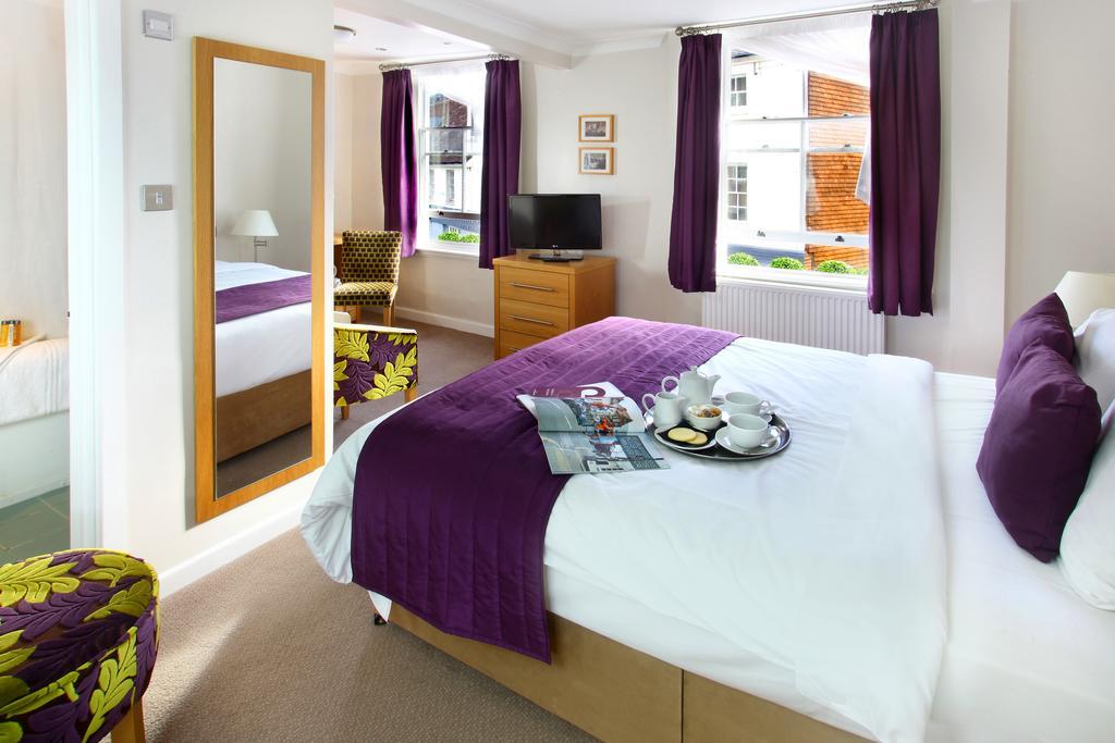 The Chequers Hotel Newbury  Luaran gambar