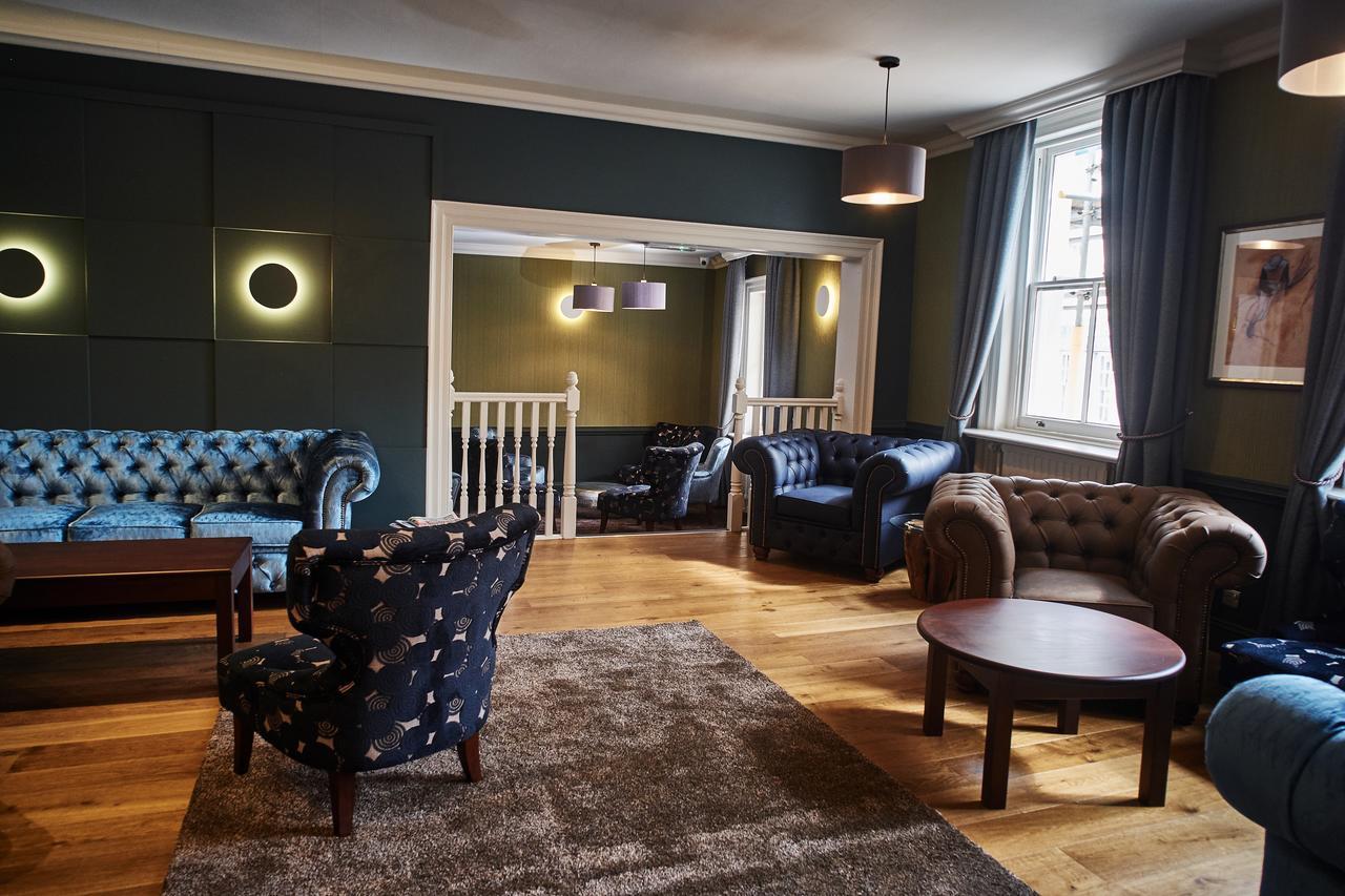 The Chequers Hotel Newbury  Luaran gambar